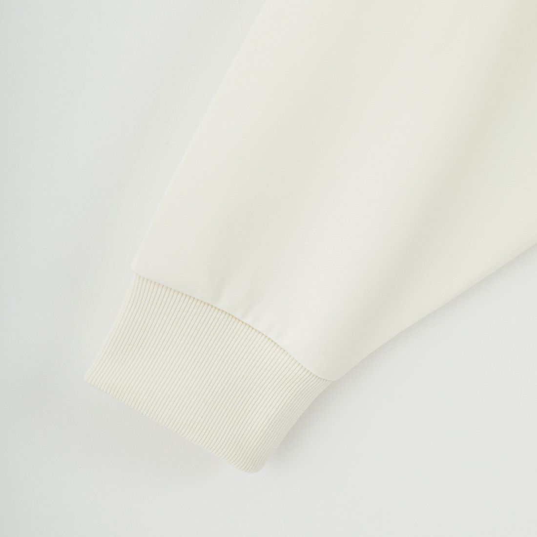 FRED PERRY [フレッドペリー] 別注 トラック クルーネックプルオーバー [FPM-25A-030JF] ECRU/ANCHO