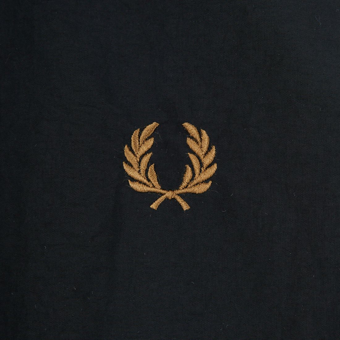FRED PERRY [フレッドペリー] 別注 フード刺繍 ナイロンシェルジャケット [FPM-25A-031JF] BLACK/SHAD
