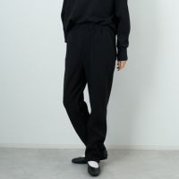 004 ﾌﾞﾗｯｸ&&モデル身長：162cm 着用サイズ：F&&