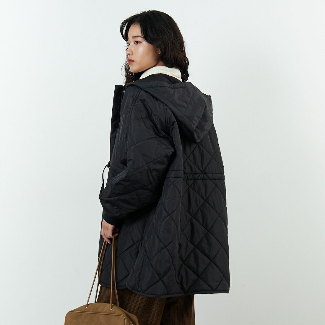 Jeans Factory Clothes [ジーンズファクトリークローズ] ウエストドローキルティングジャケット [LFF707] 840 BLACK &&モデル身長：162cm 着用サイズ：F&&