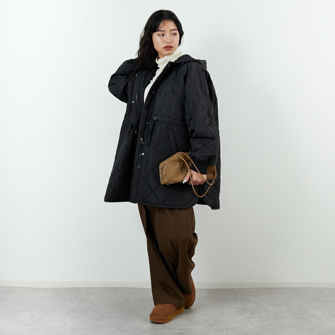 Jeans Factory Clothes [ジーンズファクトリークローズ] ウエストドローキルティングジャケット [LFF707] 840 BLACK &&モデル身長：162cm 着用サイズ：F&&