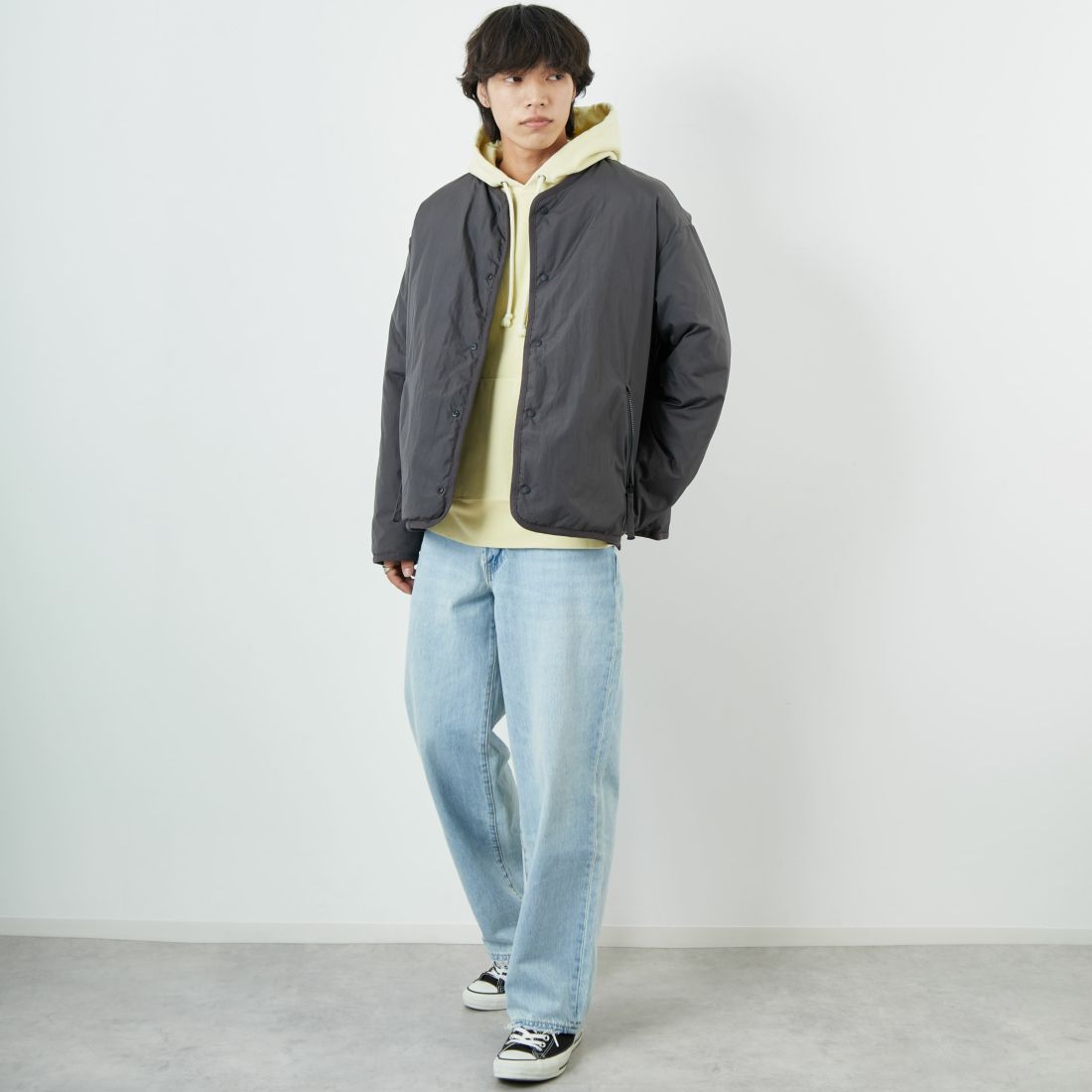 TAION [タイオン] 別注 リバーシブル ライトダウンジャケット [TAION-JF001] D.CHARCOAL &&モデル身長：179cm 着用サイズ：L&&