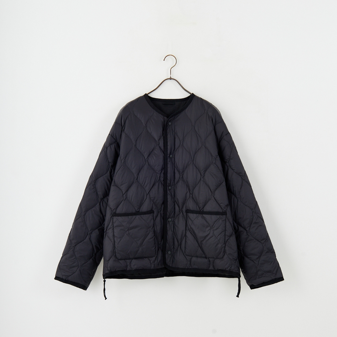 TAION [タイオン] 別注 リバーシブル ライトダウンジャケット [TAION-JF001] BLACK