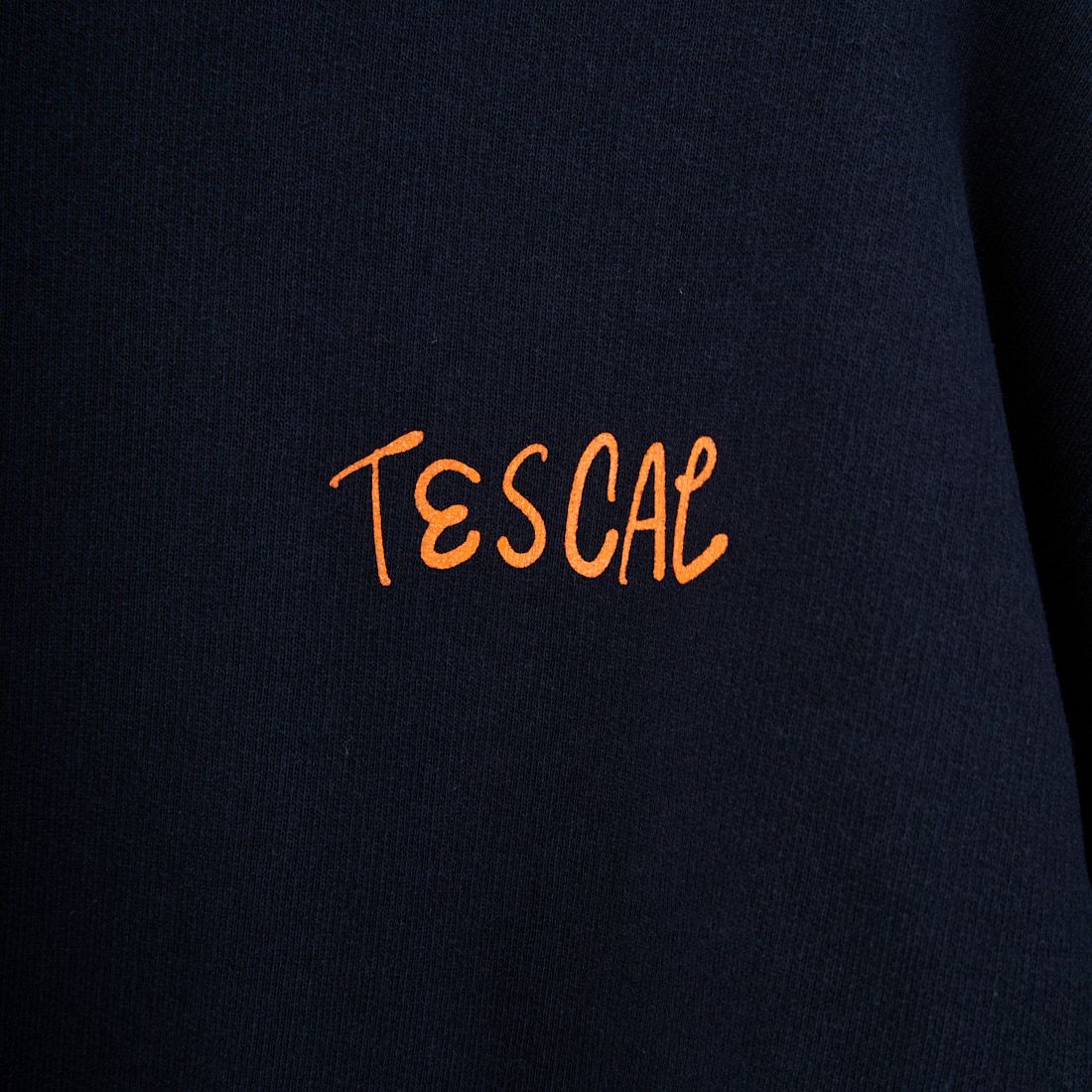 The Endless Summer [エンドレスサマー] 別注 手描き風BUHI バックプリントスウェット [FH-25774500-JF] NAVY