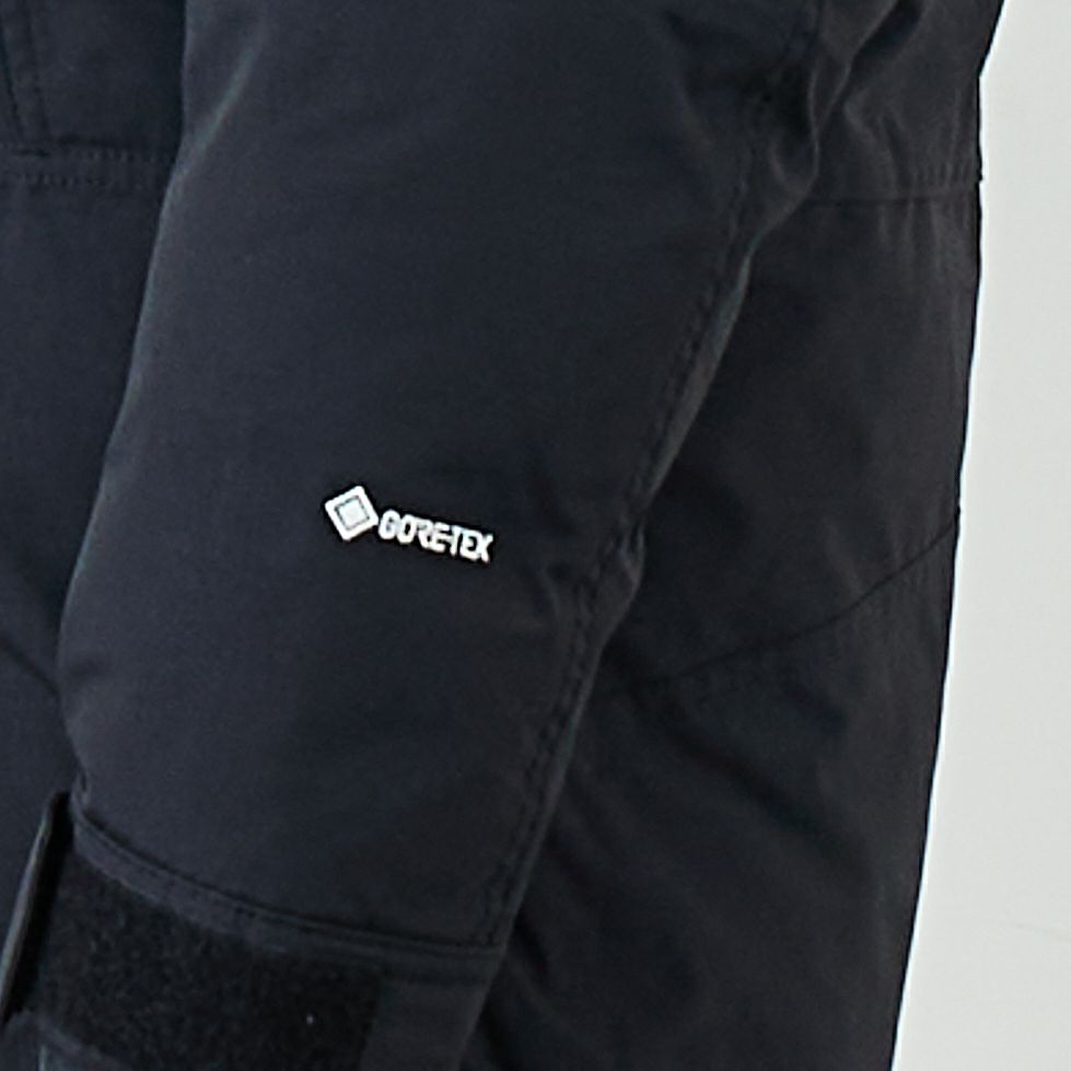 THE NORTH FACE [ザ ノースフェイス] マウンテンダウンジャケット [ND92549] K &&モデル身長：162cm 着用サイズ：XS&&