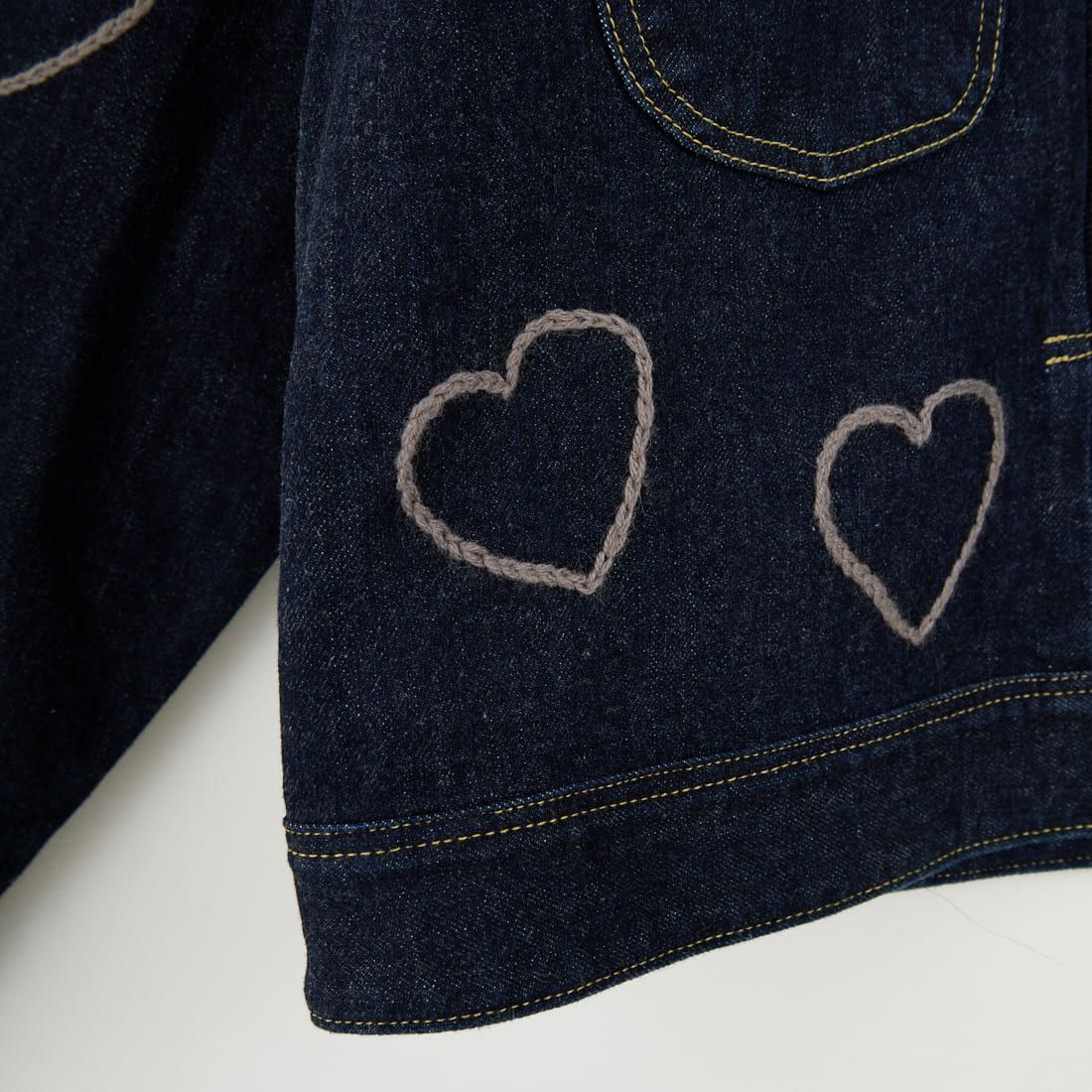 ChahChah [チャーチャー] ハッピーハートフル デニムトラッカージャケット [CC-25FW-DJH-01] HEARTF O.W