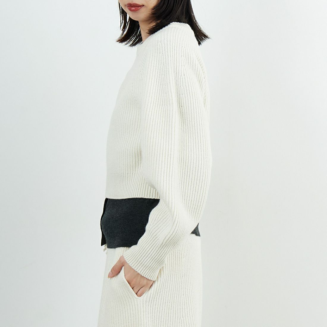 UNFIL [アンフィル] ウーレンコットン&EXファインラムウール リブニットプルオーバー [WVFL-UW123] OFF WHITE &&モデル身長：162cm 着用サイズ：1&&