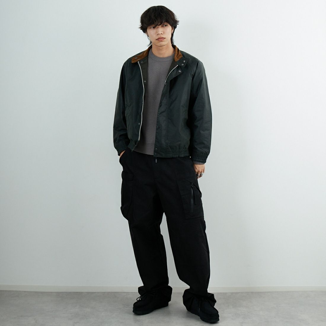 Barbour [バブアー] TRANSPORT/トランスポート スタンドカラーワックスブルゾン [MWX2497] SG91 &&モデル身長：179cm 着用サイズ：38&&