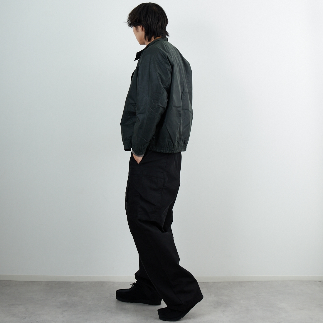 Barbour [バブアー] TRANSPORT/トランスポート スタンドカラーワックスブルゾン [MWX2497] SG91 &&モデル身長：179cm 着用サイズ：38&&