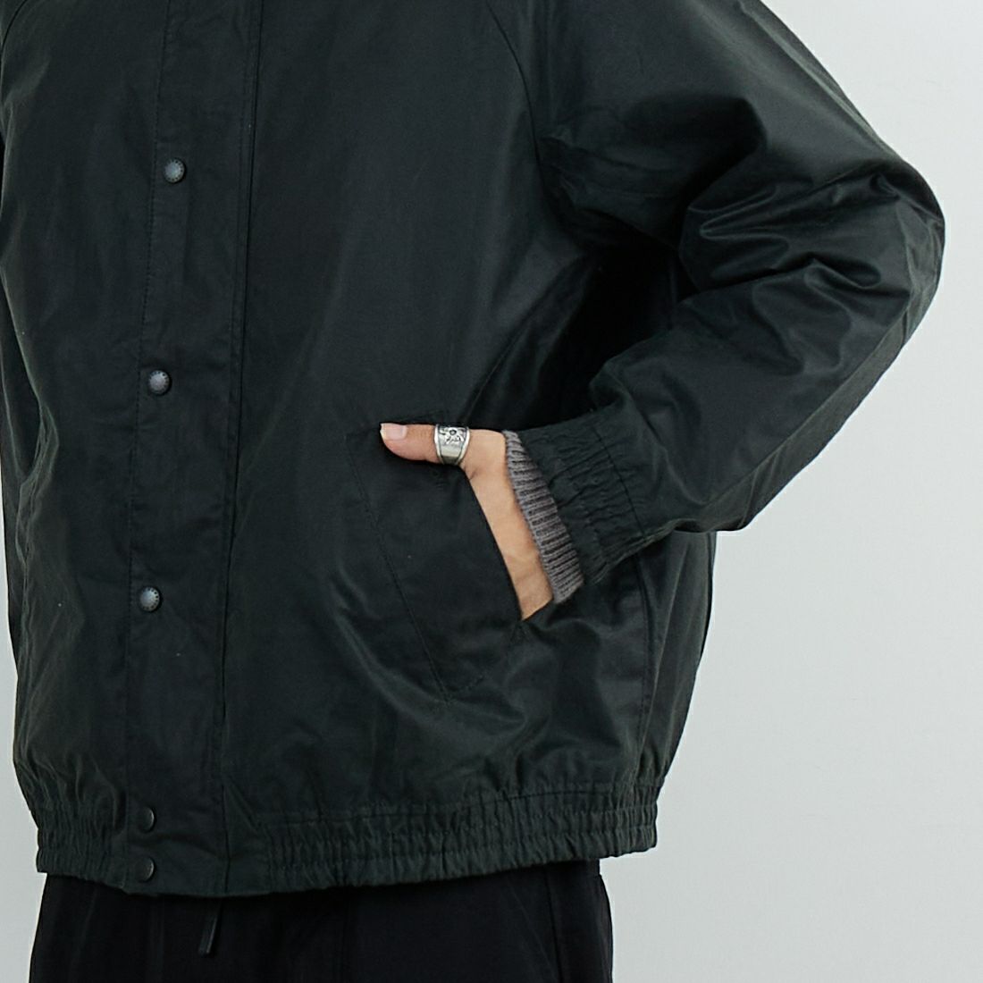 Barbour [バブアー] TRANSPORT/トランスポート スタンドカラーワックスブルゾン [MWX2497] SG91 &&モデル身長：179cm 着用サイズ：38&&