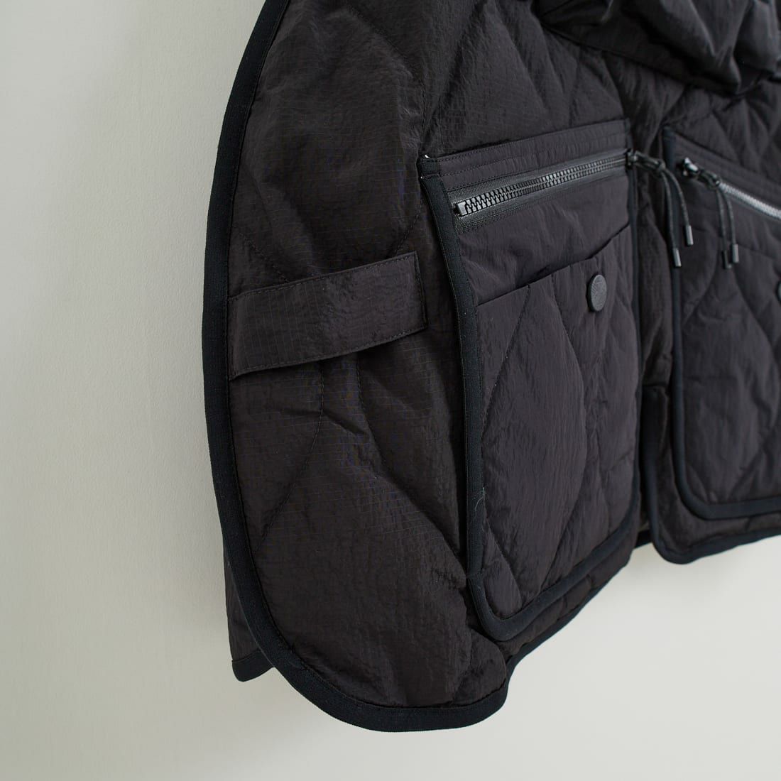 White Mountaineering [ホワイトマウンテニアリング] WM×TAION キルティングダウンベスト [WM2573205] BLACK