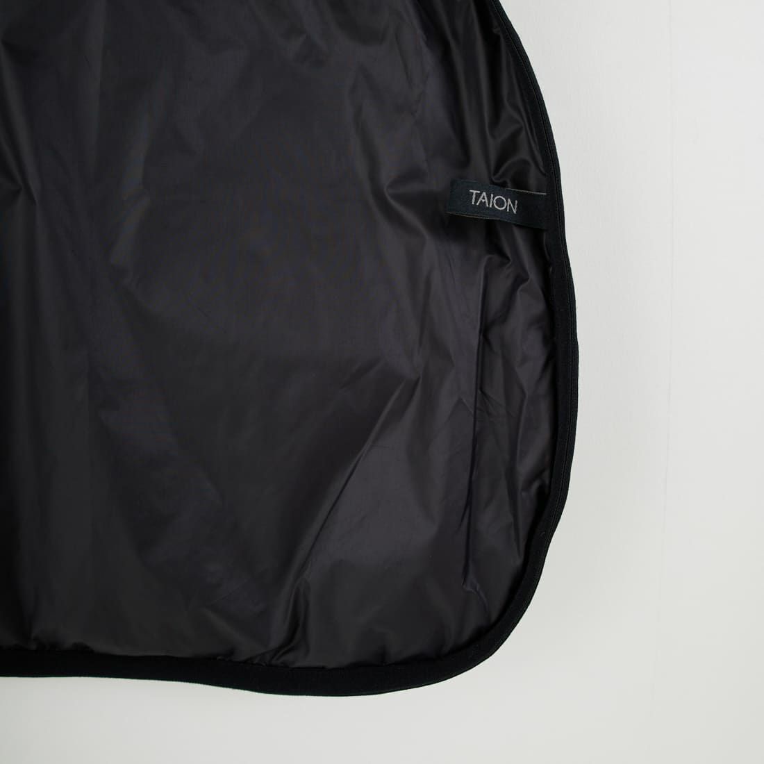 White Mountaineering [ホワイトマウンテニアリング] WM×TAION