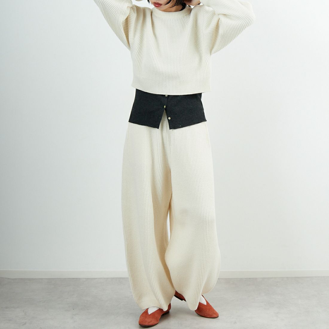 UNFIL [アンフィル] ウーレンコットン&EXファインラムウール リブニットワイドパンツ [WVFL-UW124] OFF WHITE &&モデル身長：162cm 着用サイズ：1&&