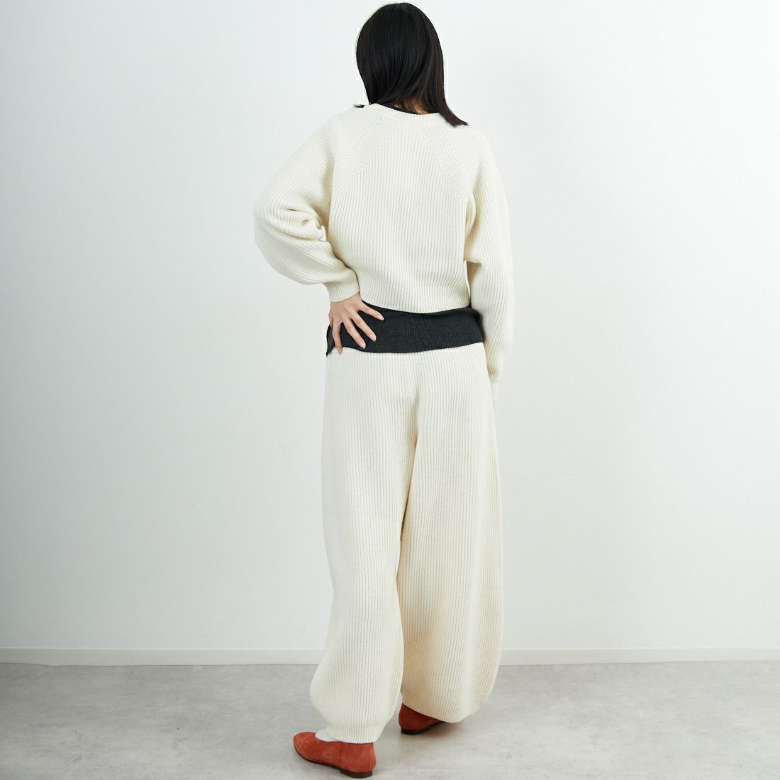 UNFIL [アンフィル] ウーレンコットン&EXファインラムウール リブニットワイドパンツ [WVFL-UW124] OFF WHITE &&モデル身長：162cm 着用サイズ：1&&