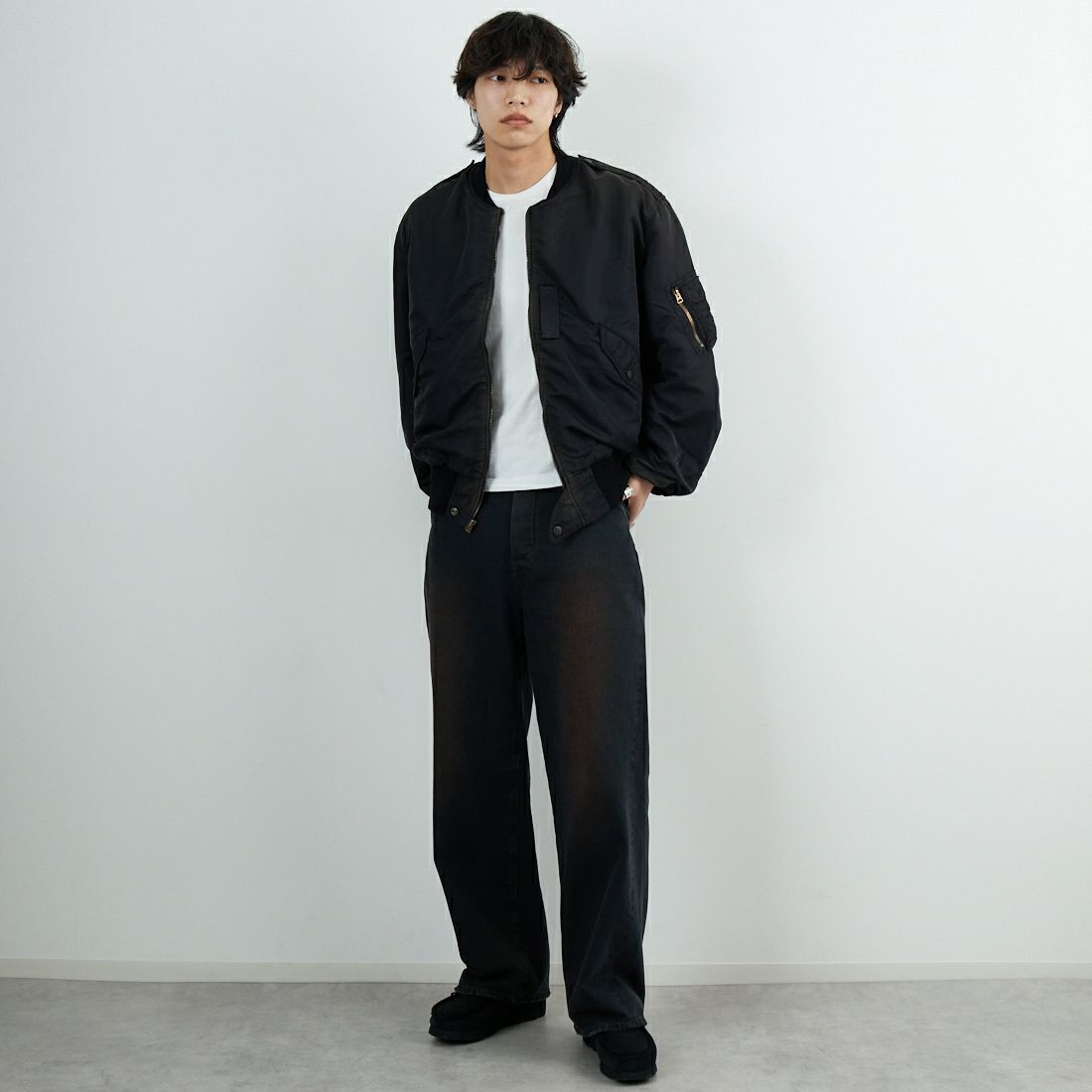 BOW WOW [バウワウ] L-2B エイジドフライトジャケット [BW252-L2FJ] AGED BLACK &&モデル身長：179cm 着用サイズ：L&&