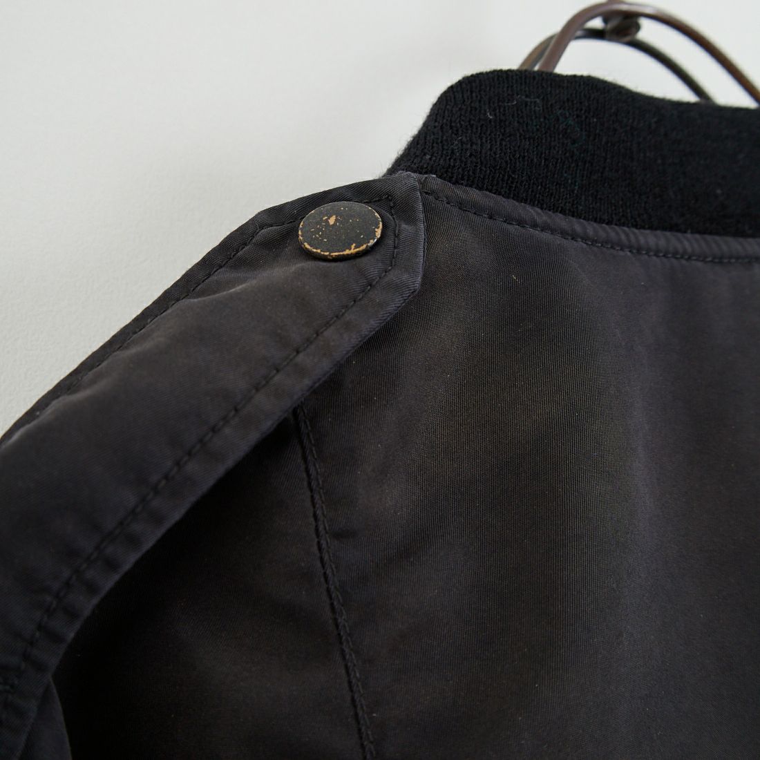 BOW WOW [バウワウ] L-2B エイジドフライトジャケット [BW252-L2FJ] AGED BLACK