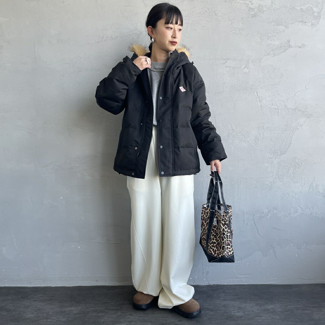 DANTON [ダントン] ショート丈 タッサーダウンジャケット [DT-A0007TPR]  &&モデル身長：150cm 着用サイズ：S&&