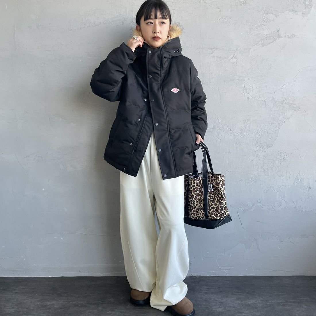 DANTON [ダントン] ショート丈 タッサーダウンジャケット [DT-A0007TPR]  &&モデル身長：150cm 着用サイズ：S&&