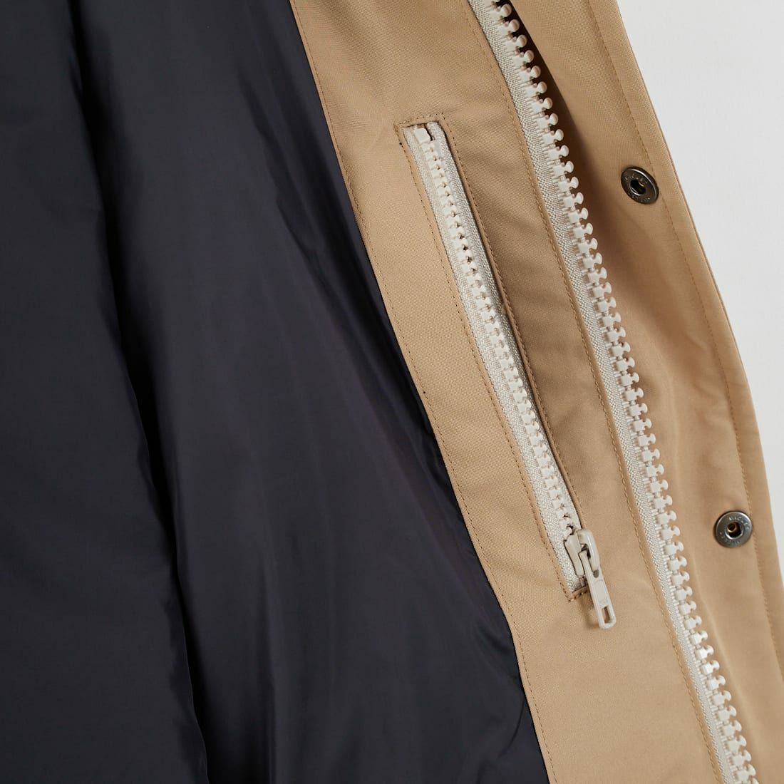 DANTON [ダントン] ショート丈 タッサーダウンジャケット [DT-A0007TPR] LT.BEIGE