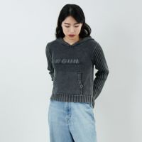 BLACK&&モデル身長：162cm 着用サイズ：ONE SIZE&&