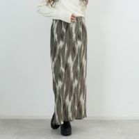 BROWN&&モデル身長：162cm 着用サイズ：F&&