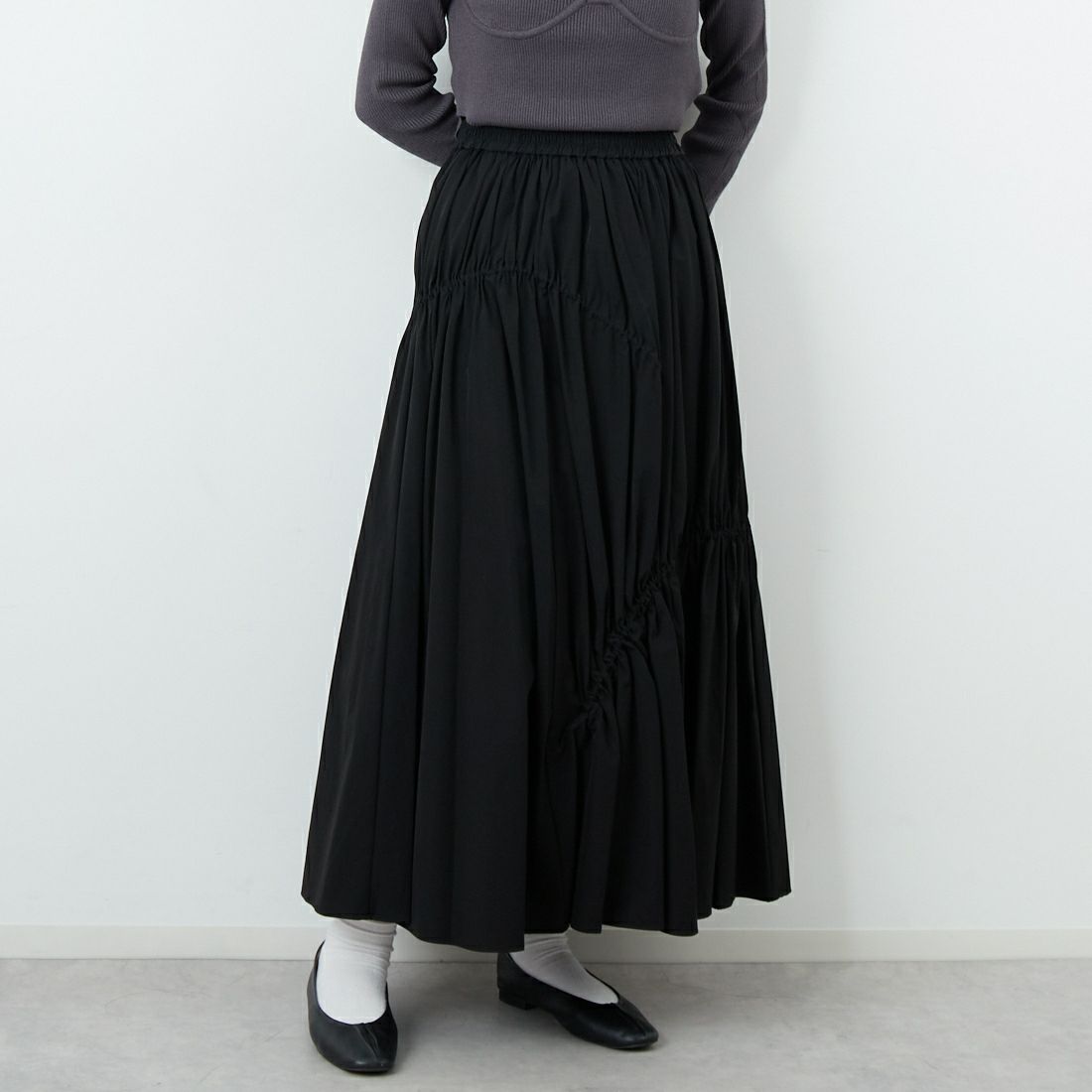 03 ﾌﾞﾗｯｸ&&モデル身長：162cm 着用サイズ：F&&