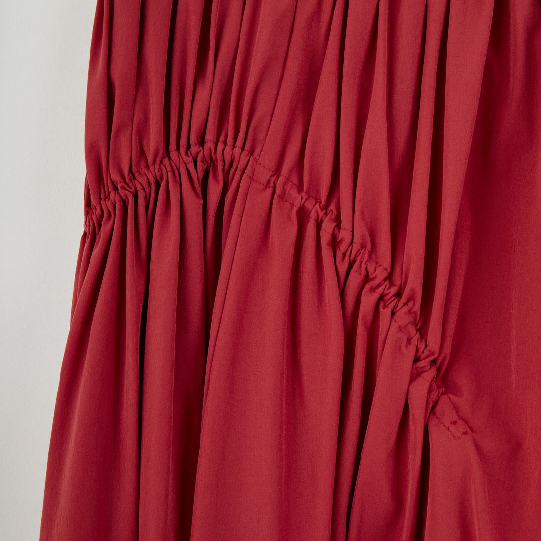 Jf Ready Made [ジェイエフレディメイド] ナイロンストレッチギャザースカート [755615] 22 ﾚｯﾄﾞ