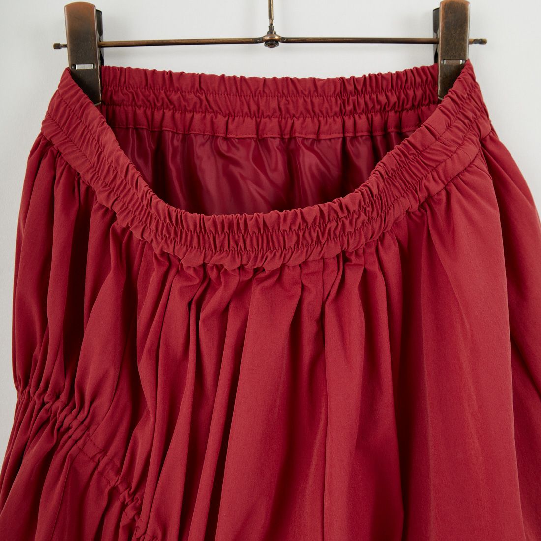 Jf Ready Made [ジェイエフレディメイド] ナイロンストレッチギャザースカート [755615] 22 ﾚｯﾄﾞ