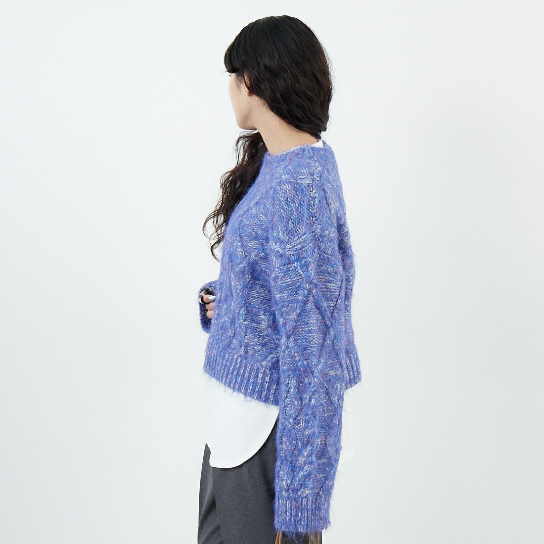 Jf Ready Made [ジェイエフレディメイド] シャギーケーブルニット [12619-HQ] BLUE &&モデル身長：162cm 着用サイズ：F&&