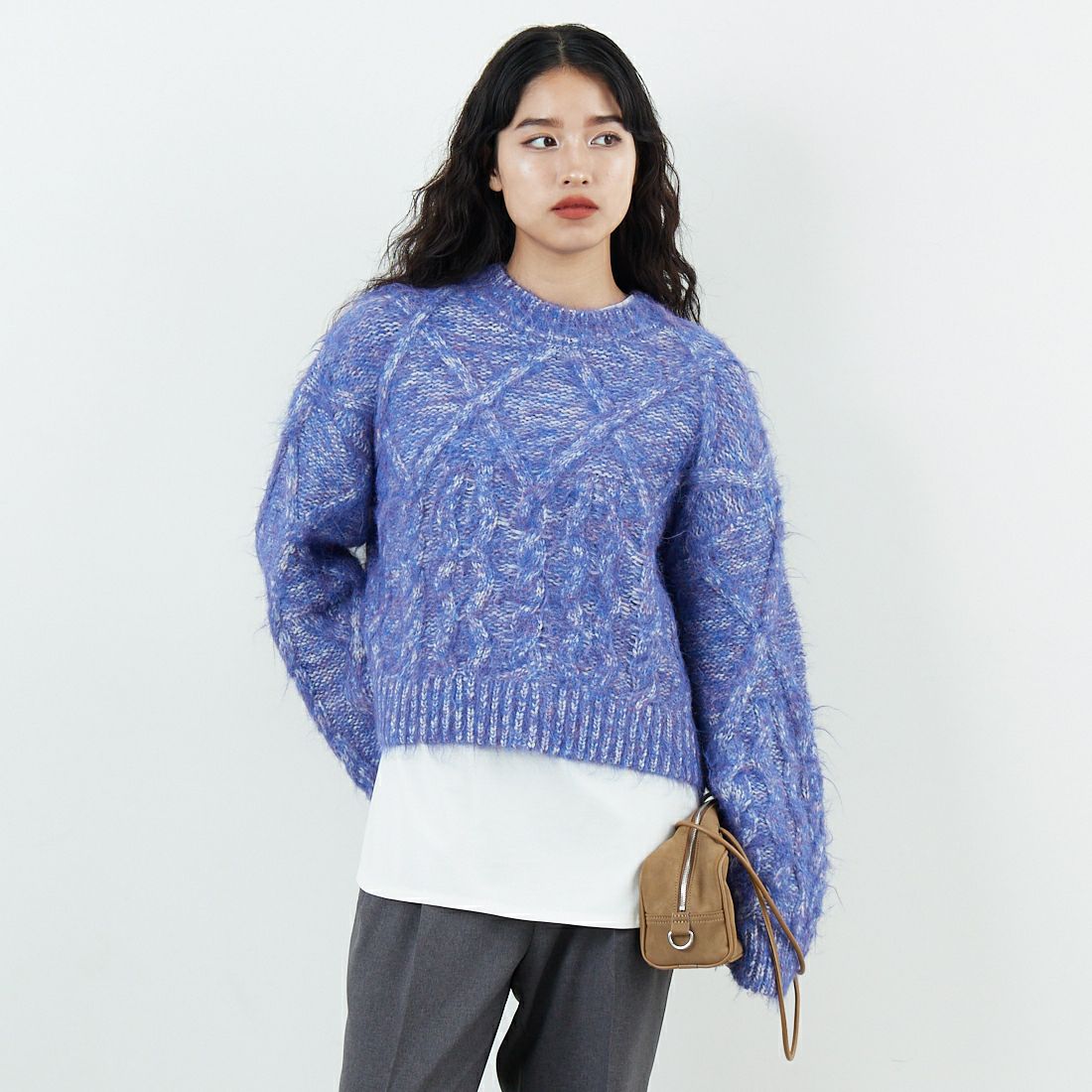 Jf Ready Made [ジェイエフレディメイド] シャギーケーブルニット [12619-HQ] BLUE &&モデル身長：162cm 着用サイズ：F&&