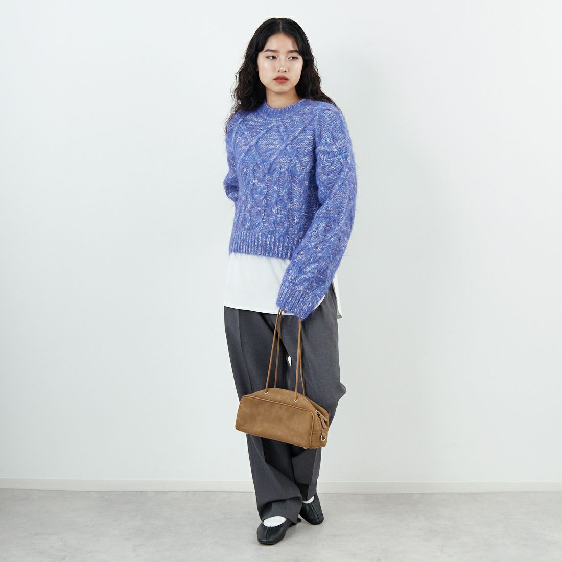 Jf Ready Made [ジェイエフレディメイド] シャギーケーブルニット [12619-HQ] BLUE &&モデル身長：162cm 着用サイズ：F&&