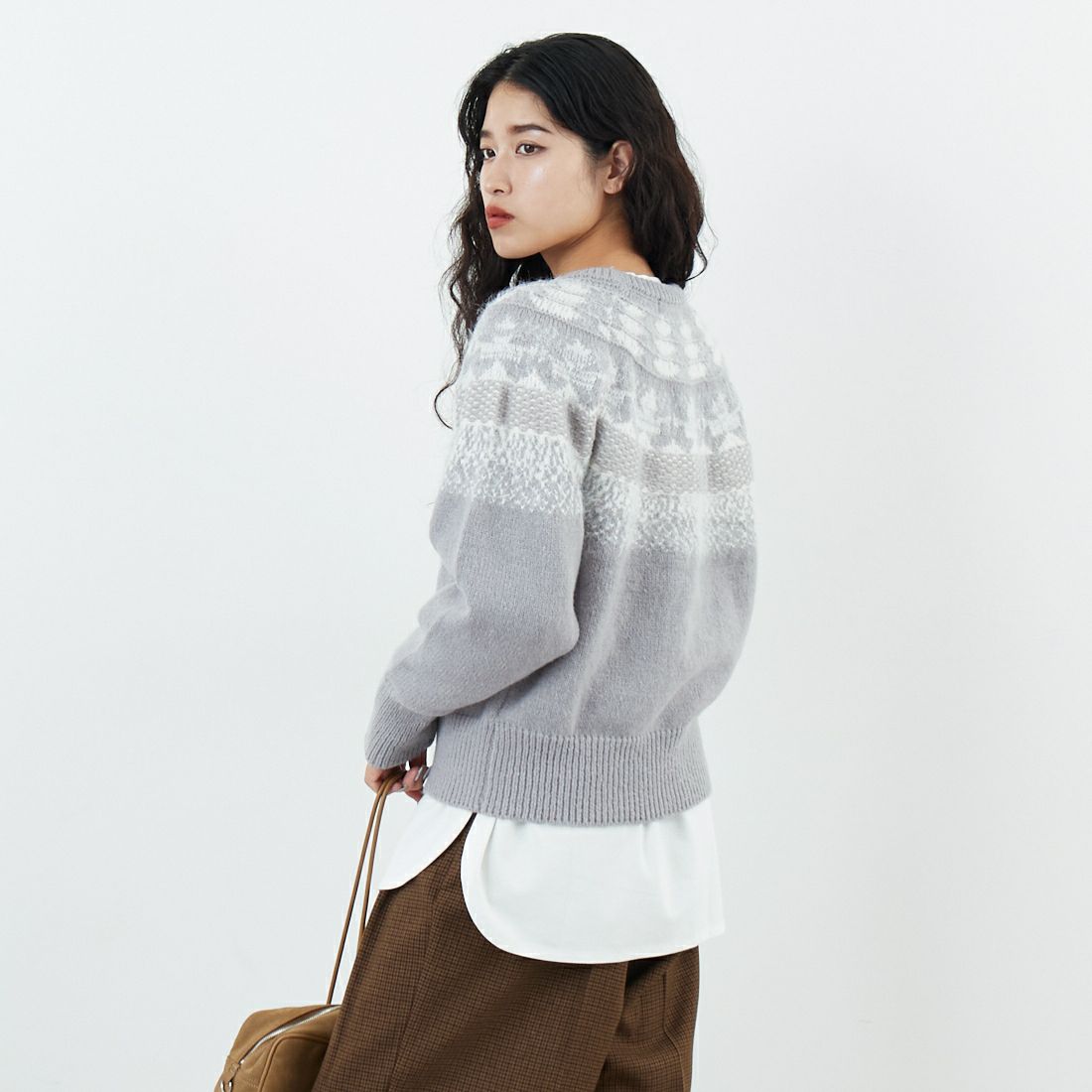 Jf Ready Made [ジェイエフレディメイド] ビーチヤーン求心柄ニット [735818] 12 ｸﾞﾚｰ &&モデル身長：162cm 着用サイズ：F&&