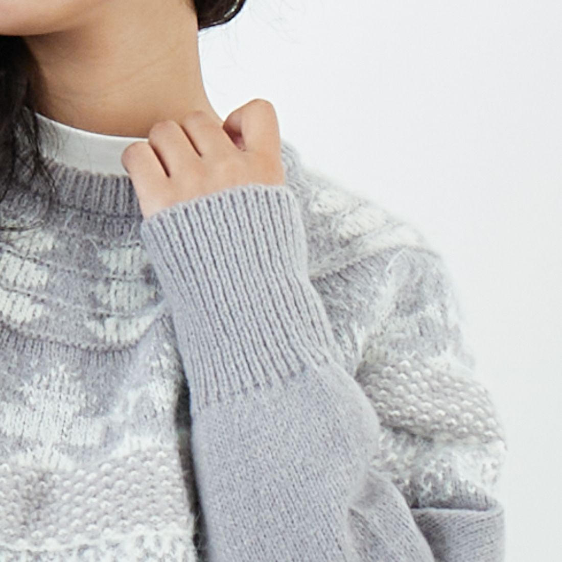 Jf Ready Made [ジェイエフレディメイド] ビーチヤーン求心柄ニット [735818] 12 ｸﾞﾚｰ &&モデル身長：162cm 着用サイズ：F&&