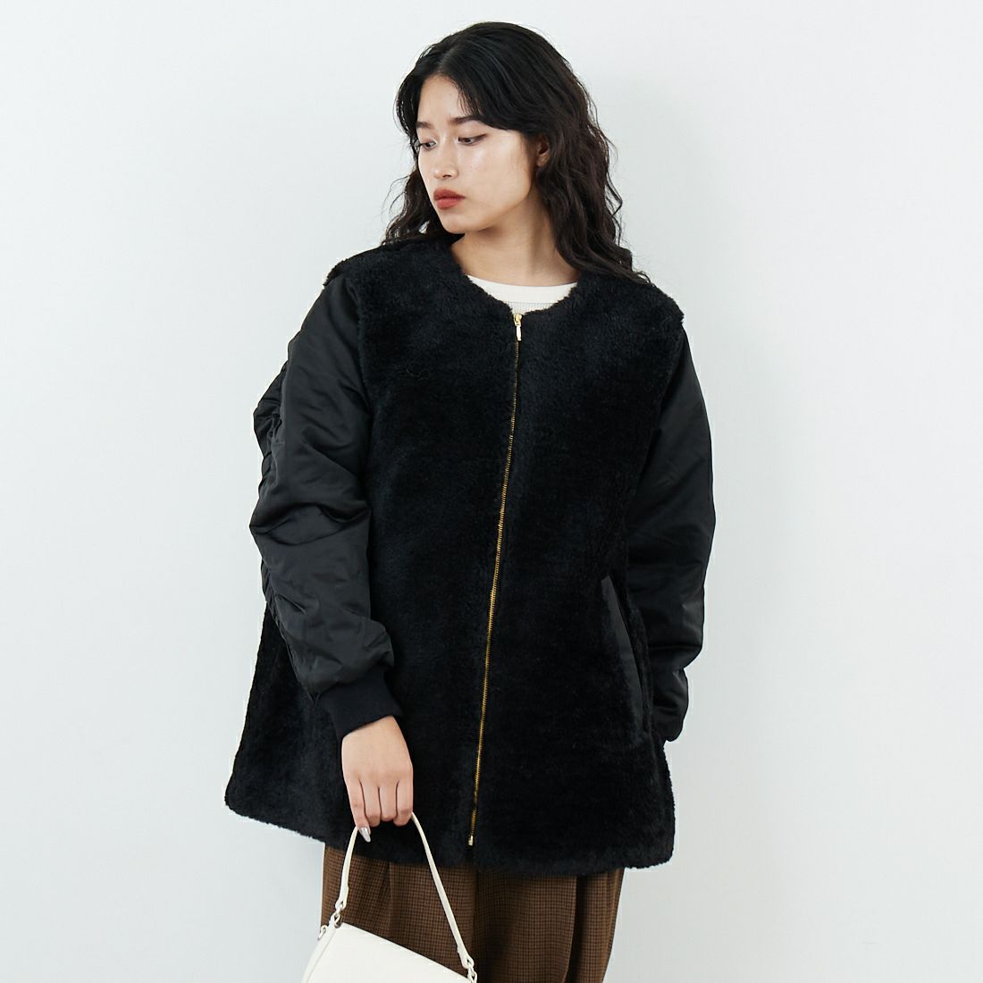 Jeans Factory Clothes [ジーンズファクトリークローズ] ボア切替ノーカラーコート [785750] 03 ﾌﾞﾗｯｸ &&モデル身長：162cm 着用サイズ：F&&