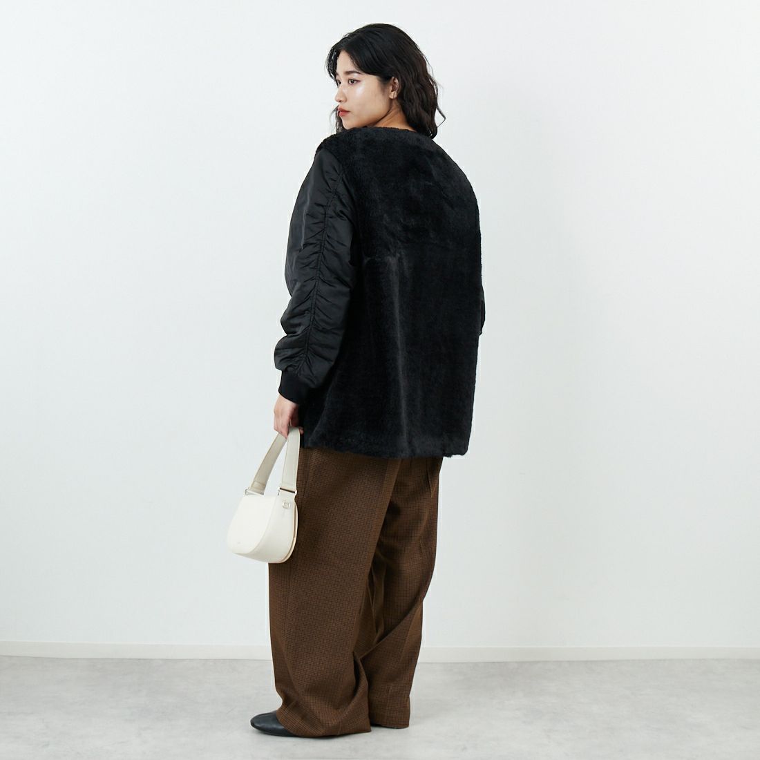 Jeans Factory Clothes [ジーンズファクトリークローズ] ボア切替ノーカラーコート [785750] 03 ﾌﾞﾗｯｸ &&モデル身長：162cm 着用サイズ：F&&