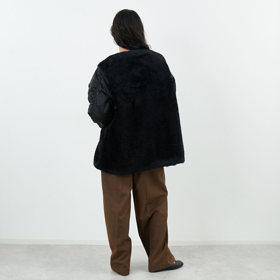 Jeans Factory Clothes [ジーンズファクトリークローズ] ボア切替ノーカラーコート [785750] 03 ﾌﾞﾗｯｸ &&モデル身長：162cm 着用サイズ：F&&