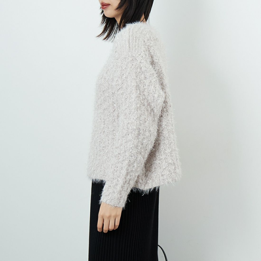 Jf Ready Made [ジェイエフレディメイド] ラメフラワー フェザーモールネッププルオーバー [3225421] ｸﾞﾚｰﾍﾞｰｼﾞｭ &&モデル身長：162cm 着用サイズ：F&&