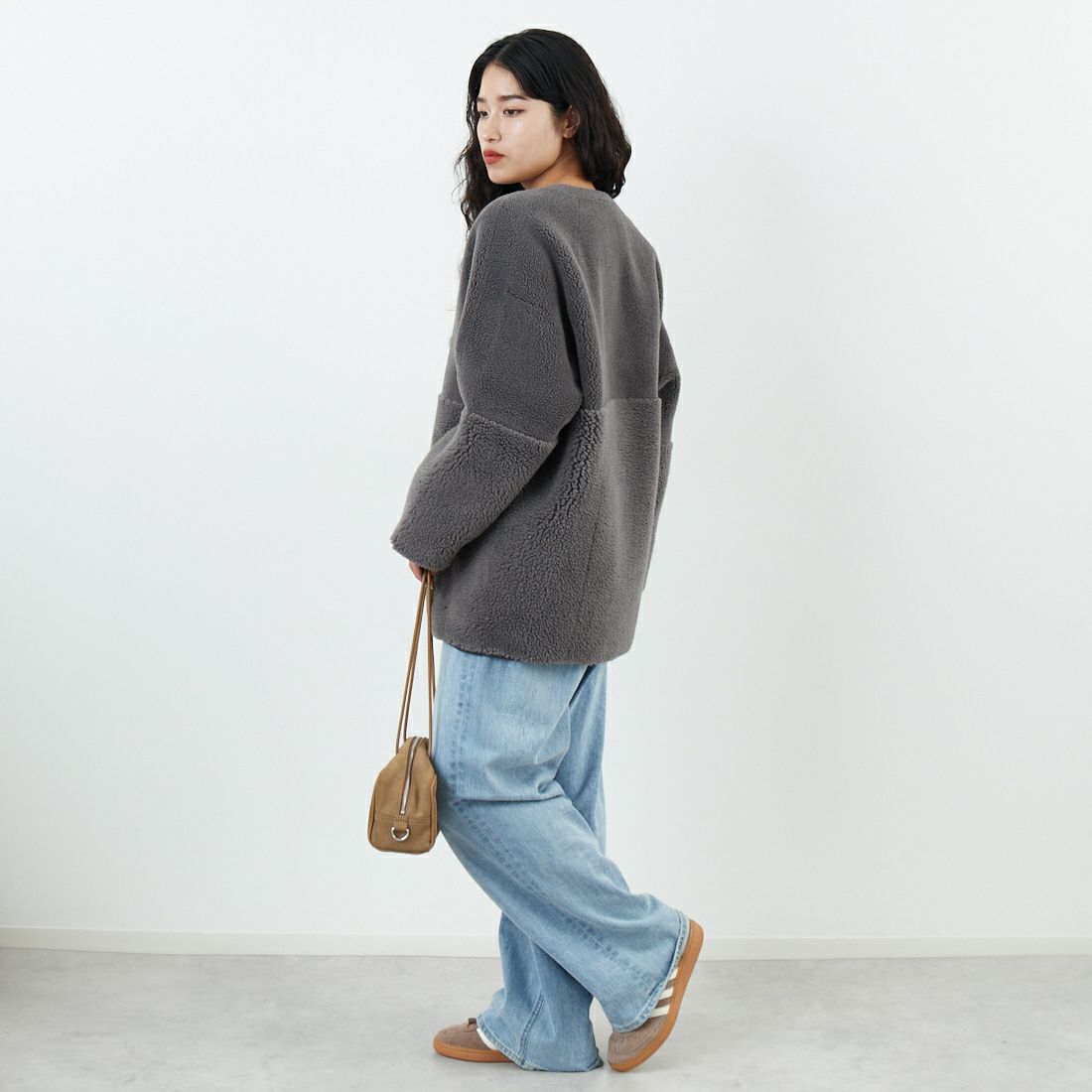 Jeans Factory Clothes [ジーンズファクトリークローズ] ボアスエードリバーシブルコート [275-38775] 08 ﾁｬｺｰﾙ &&モデル身長：162cm 着用サイズ：F&&