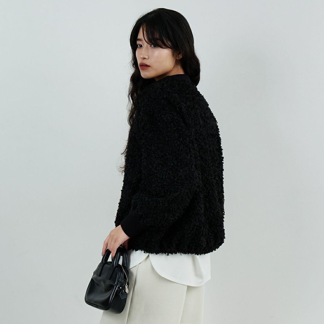 STELLA CIFFON [ステラシフォン] プードルカットジャガードブラウス [ST4-26405] 80 BLACK &&モデル身長：162cm 着用サイズ：36&&