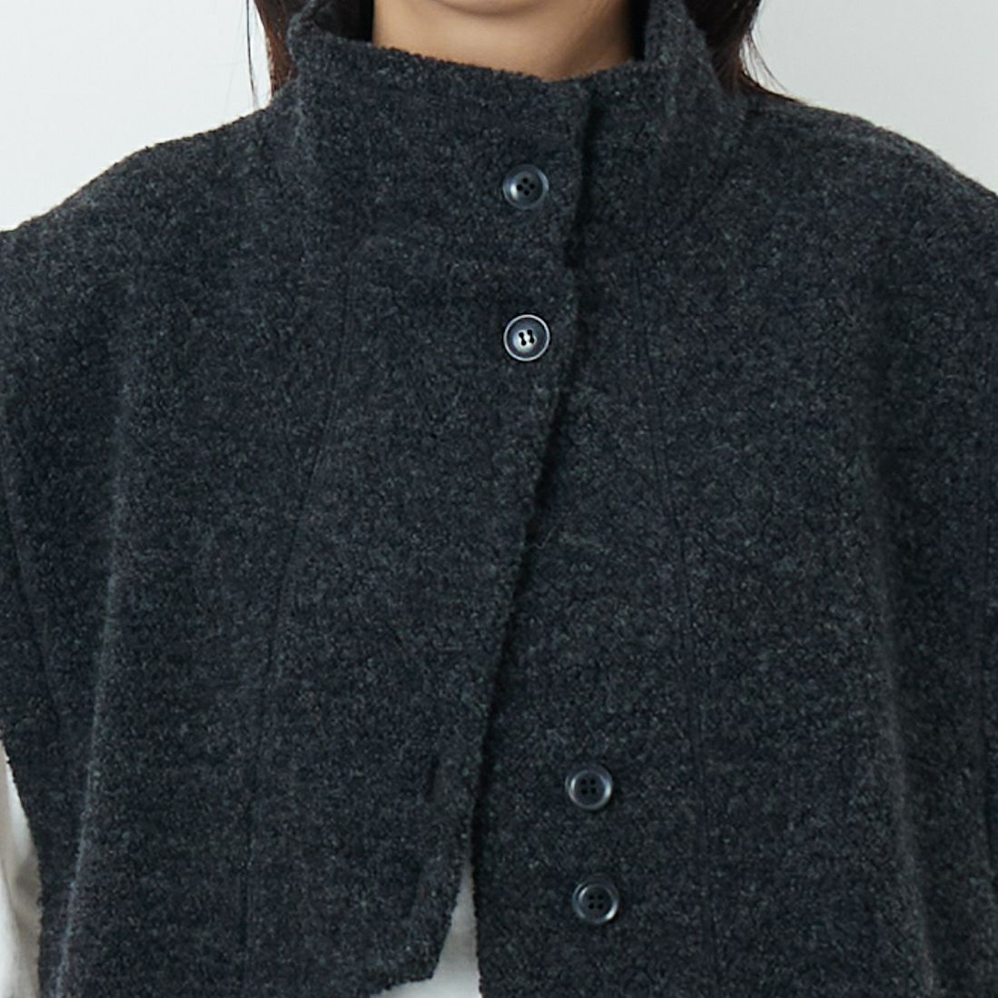 tumugu: [ツムグ] シープパイルベスト [TC25318] 88 CHARCOA &&モデル身長：162cm 着用サイズ：F&&