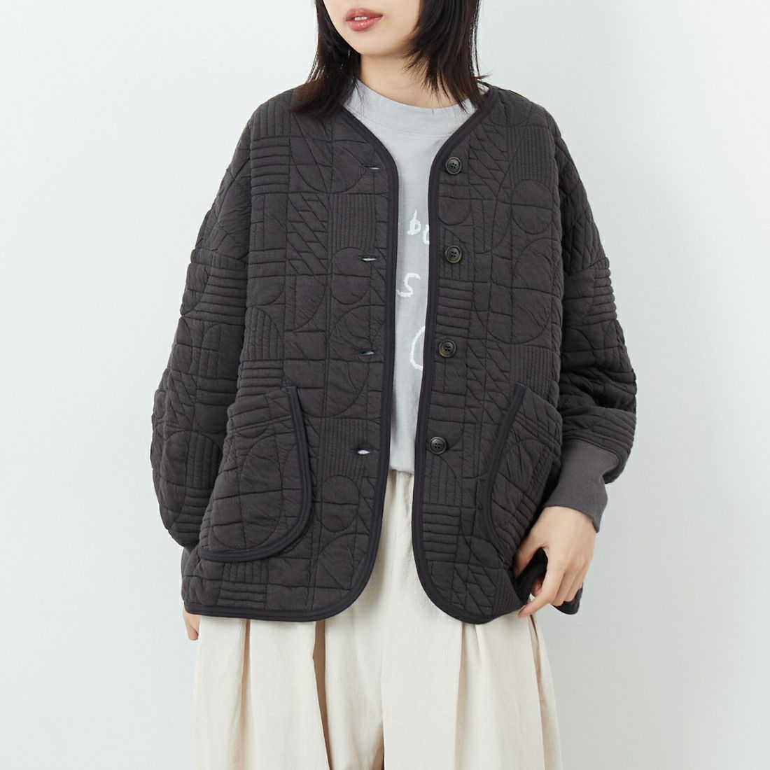 88 CHARCOA&&モデル身長：162cm 着用サイズ：F&&