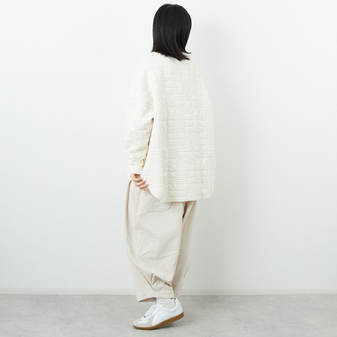 tumugu: [ツムグ] 幾何学キルティングジャケット [TC25404] 06 KINARI &&モデル身長：162cm 着用サイズ：F&&