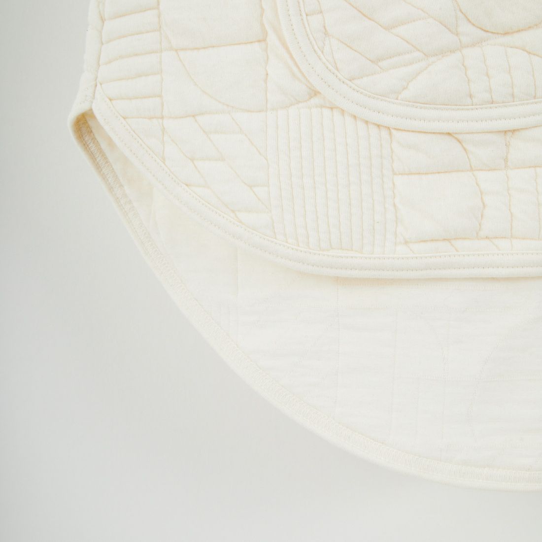 tumugu: [ツムグ] 幾何学キルティングジャケット [TC25404] 06 KINARI