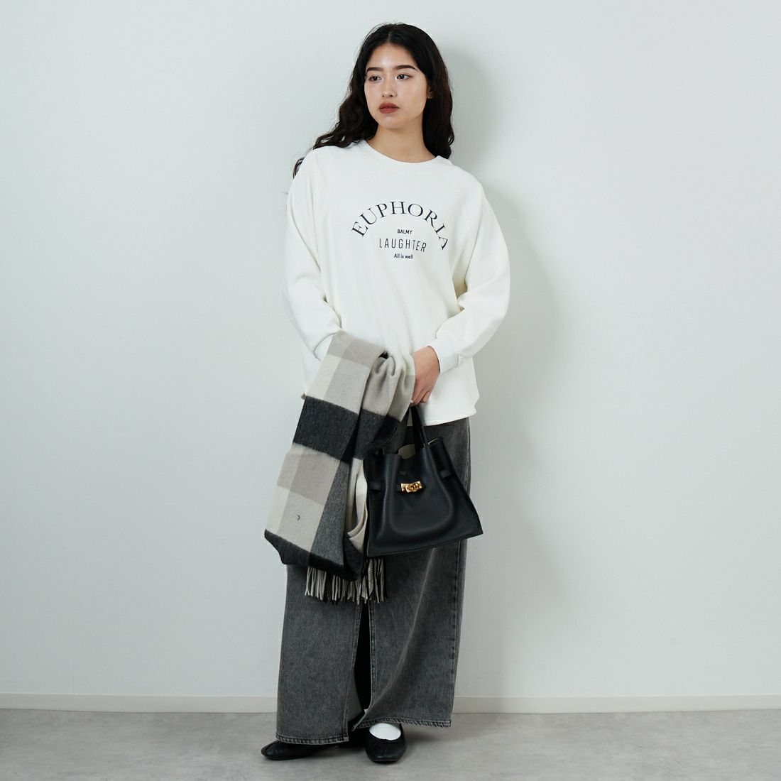 Jf Ready Made [ジェイエフレディメイド] 裏起毛プリントプルオーバー [3109151] 104 ｵﾌ &&モデル身長：162cm 着用サイズ：F&&