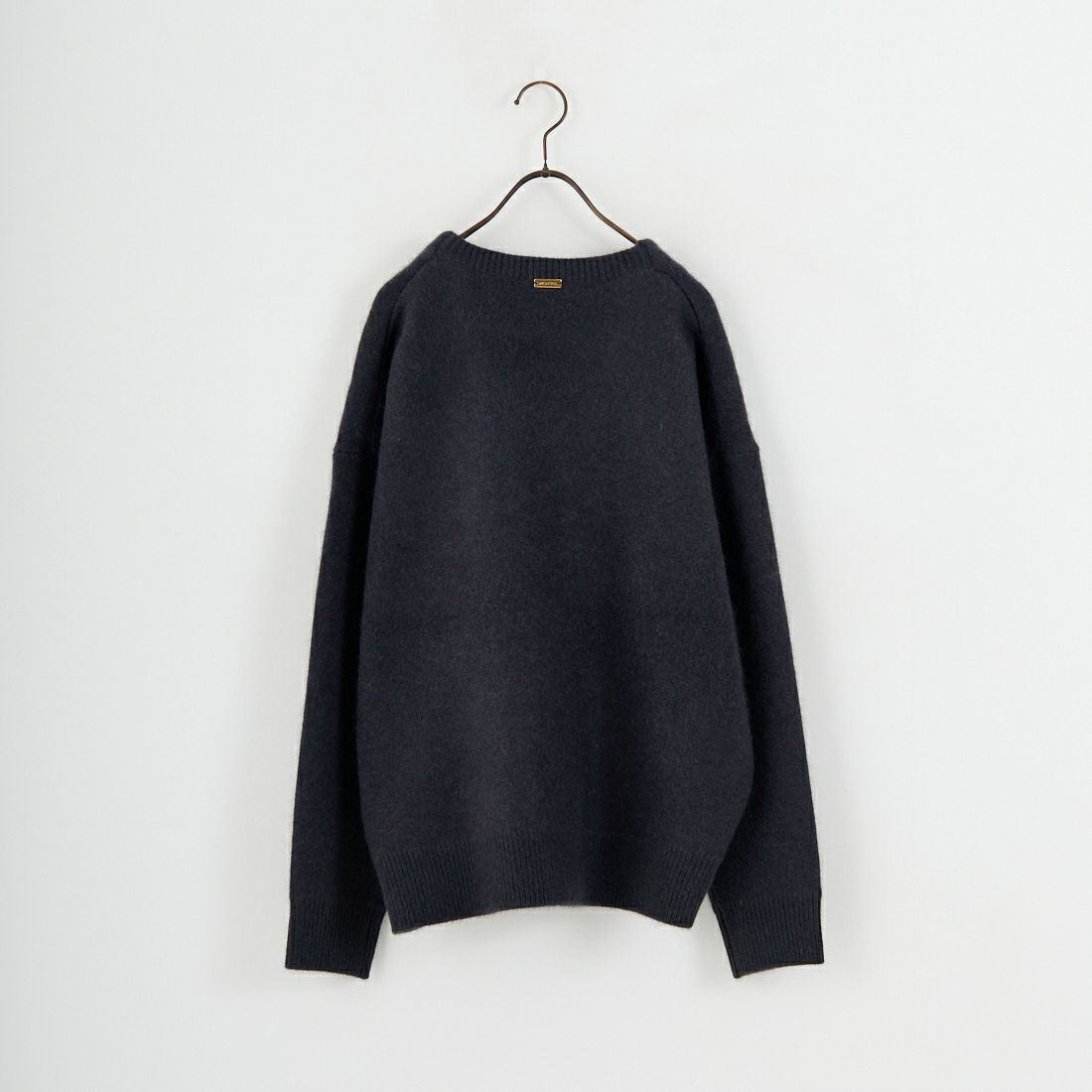 MICA&DEAL [マイカアンドディール] ラクーンVネックプルオーバー [0125408339] CHARCOAL