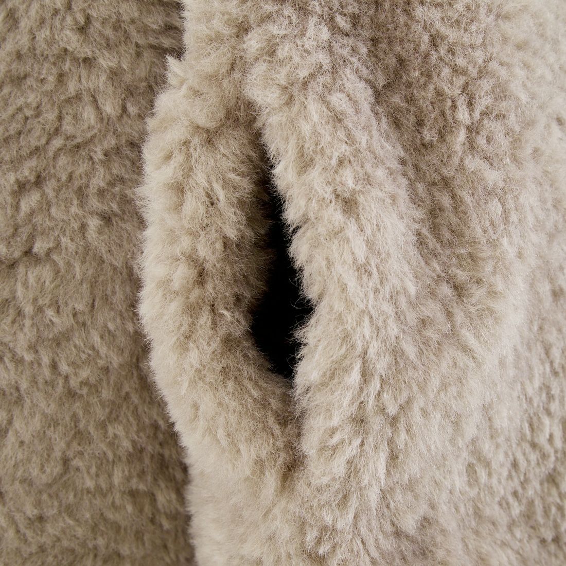 MICA&DEAL [マイカアンドディール] スタンドカラーボアブルゾン [0125406330] GREIGE