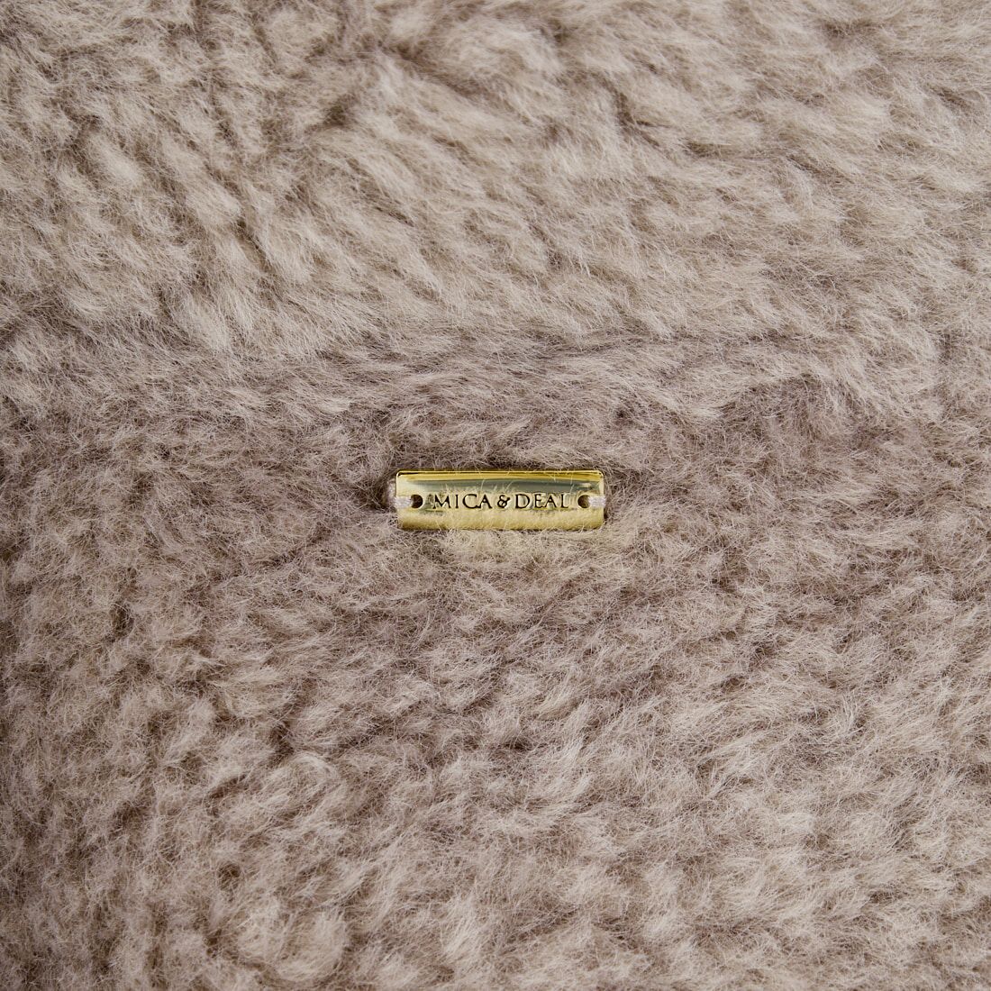 MICA&DEAL [マイカアンドディール] スタンドカラーボアブルゾン [0125406330] GREIGE