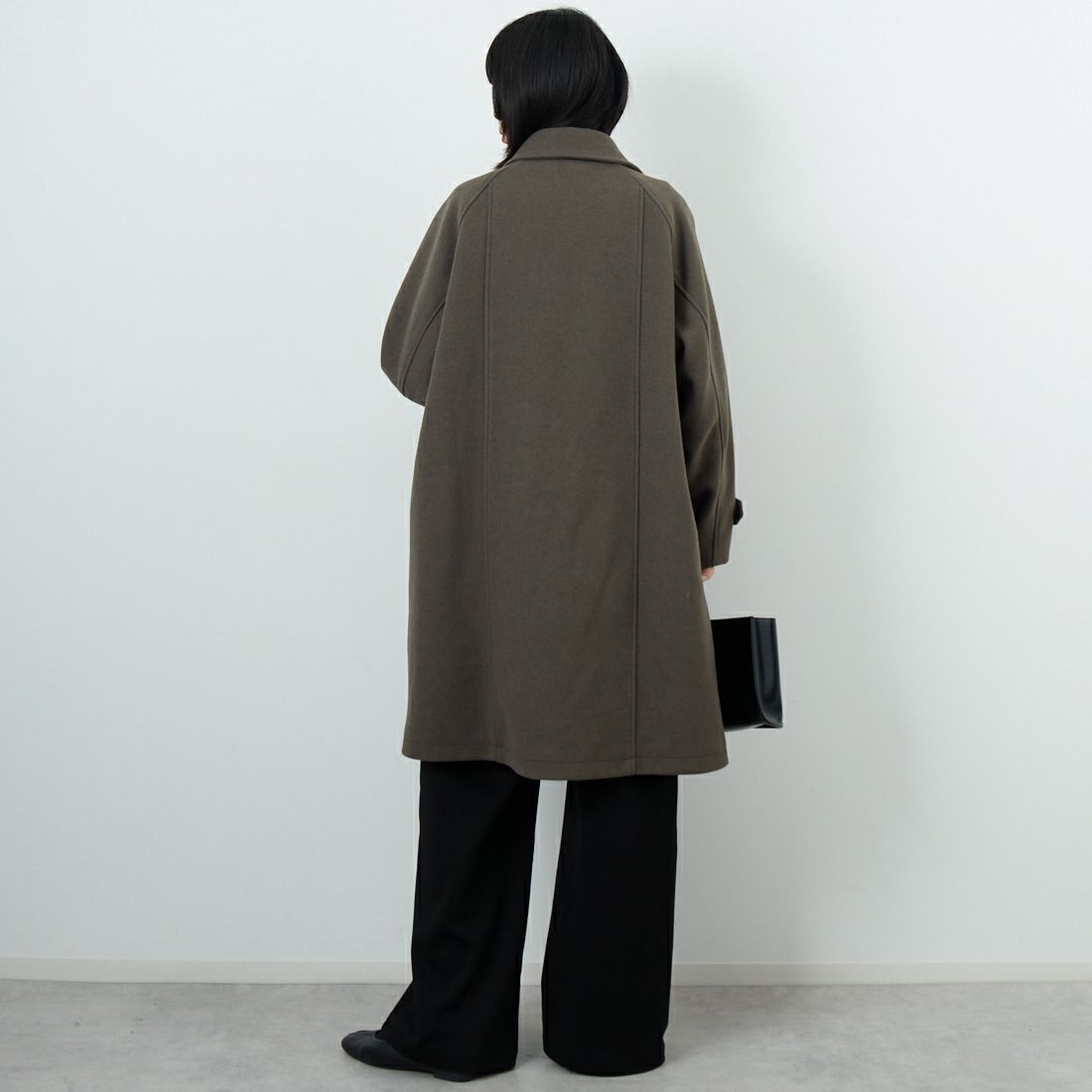 Jeans Factory Clothes [ジーンズファクトリークローズ] ワイドステンカラーミドルコート [831031IN] CHARCOAL &&モデル身長：162cm 着用サイズ：F&&