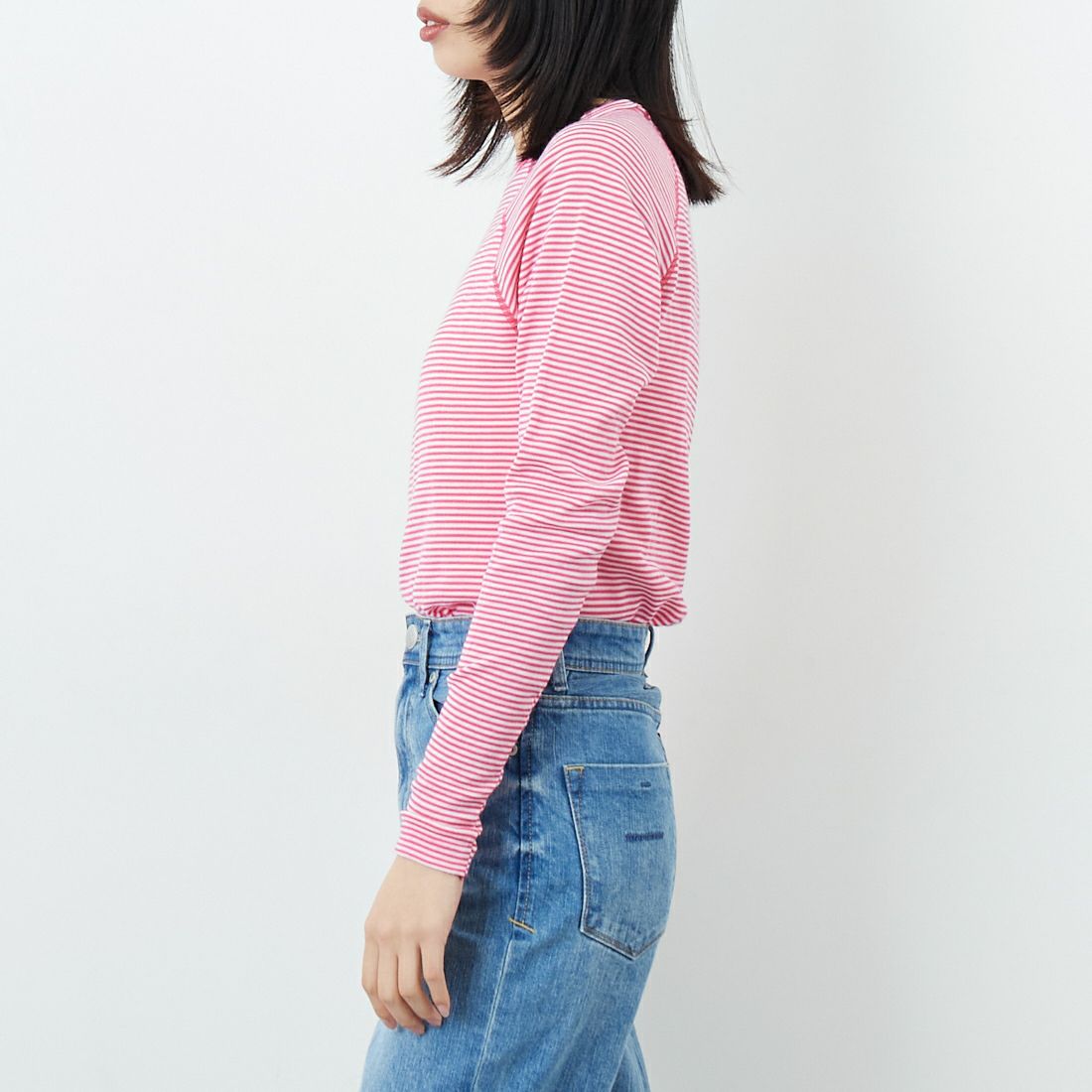 WILDERNESS WEAR [ウィルダネスウェア] ポリプロピレン ロングスリーブボーダーTシャツ [POLYPRO190-LS-CR-ST] PINK/WHITE &&モデル身長：162cm 着用サイズ：S&&