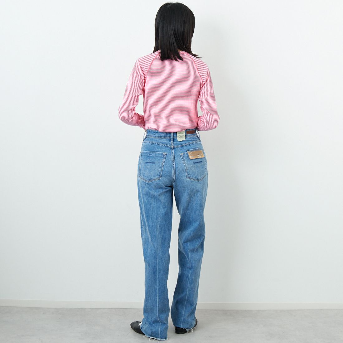 WILDERNESS WEAR [ウィルダネスウェア] ポリプロピレン ロングスリーブボーダーTシャツ [POLYPRO190-LS-CR-ST] PINK/WHITE &&モデル身長：162cm 着用サイズ：S&&